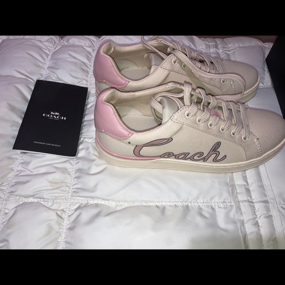 Coach Shoes - Picture 2 of 3